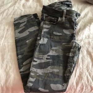 Express camo jeans !!! Make an offer !!!